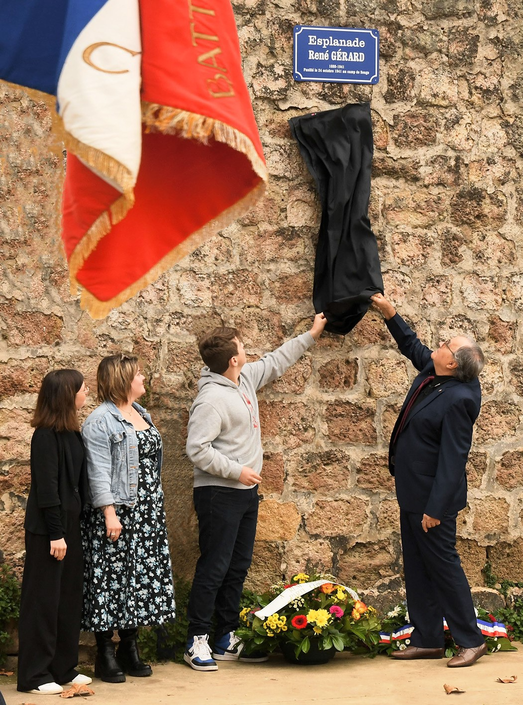 20 octobre 2024. Devoilement de l a plaque Esplanade René Gérard