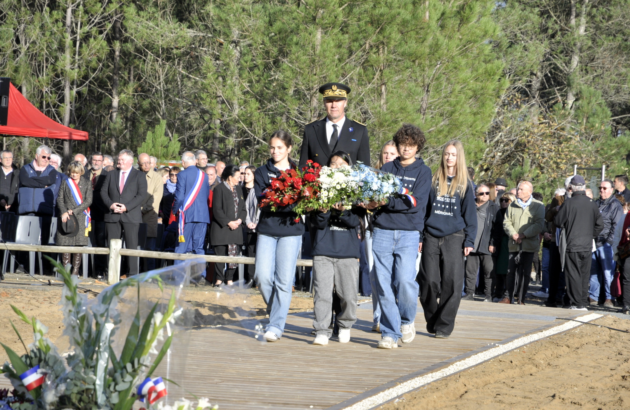 2025-26-10 cérémonie au camps de Souge 665